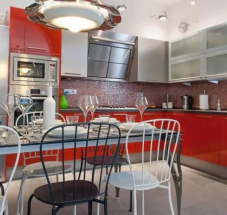 Centre With 3 Bed Chez Claude *