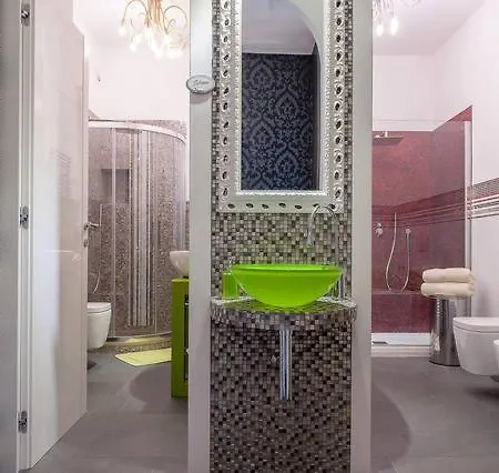 Centre With 3 Bed Chez Claude